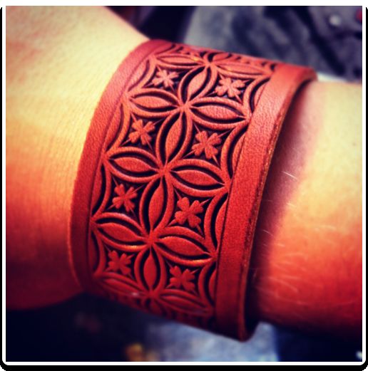 Clover Flower - Leather Wristband Bracelet by Soteria Leather