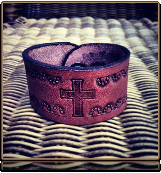 Cross 2 and Crowns - Wristband Bracelet by Soteria Leather