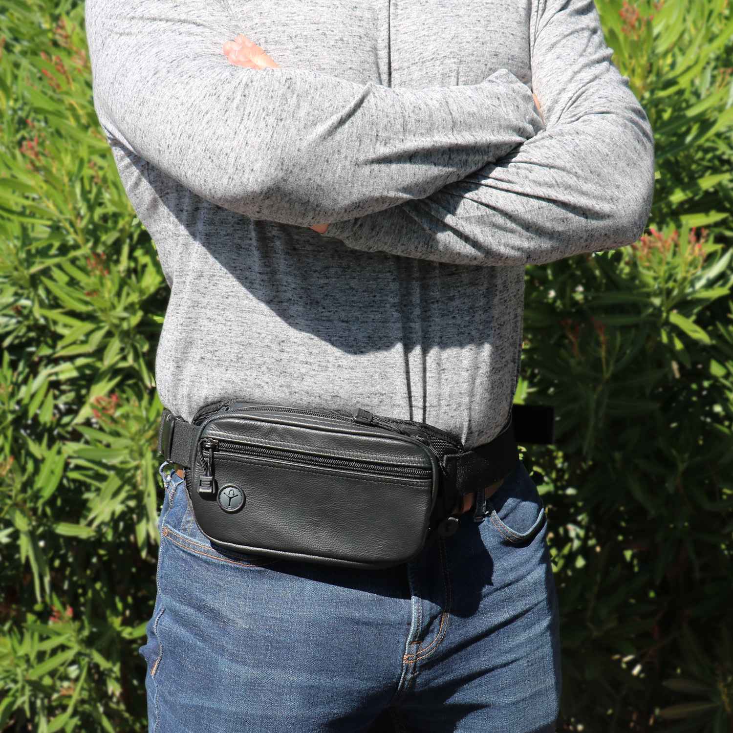FasTrax PAC Elite Leather Waistpack (Compact) by Galco Gunleather